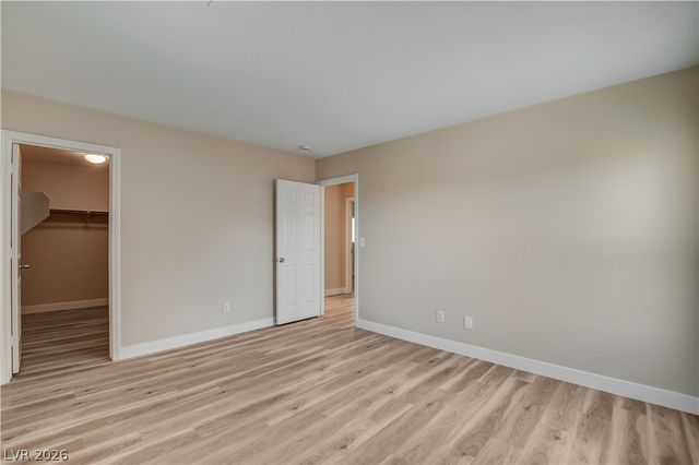 3962 Coyote Ridge, Las Vegas, NV 89129