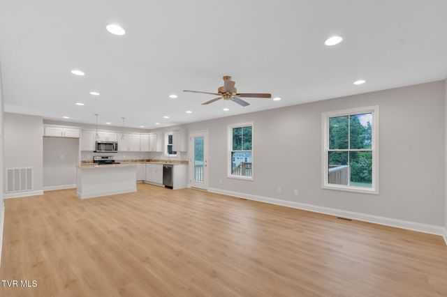 614 Cherry Marie Drive, Jonesborough, TN 37659