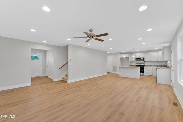 614 Cherry Marie Drive, Jonesborough, TN 37659