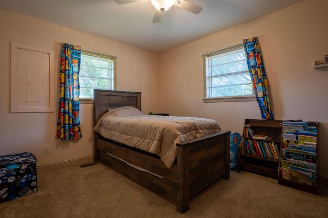 552 County Road 255, Bridgeport, AL 35740
