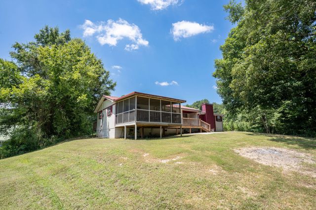 552 County Road 255, Bridgeport, AL 35740