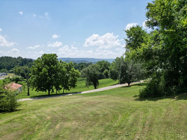 552 County Road 255, Bridgeport, AL 35740