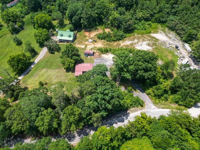 552 County Road 255, Bridgeport, AL 35740