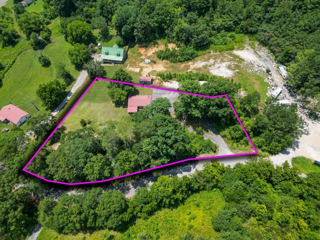 552 County Road 255, Bridgeport, AL 35740