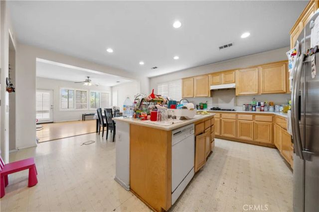 13894 Blue Ribbon Lane, Eastvale, CA 92880