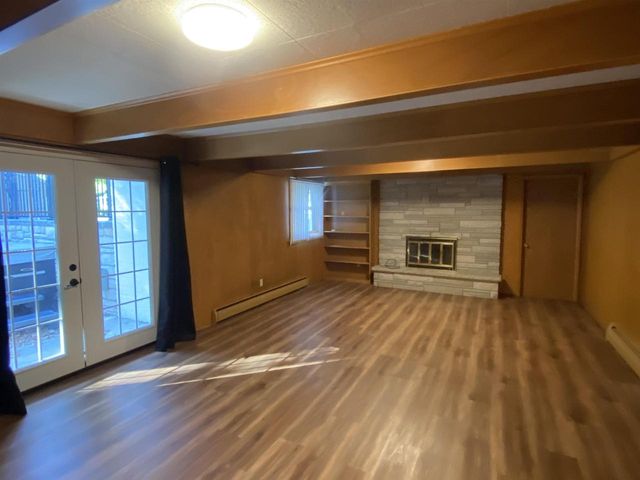 2360 HILLSIDE LANE, Green Bay, WI 54302