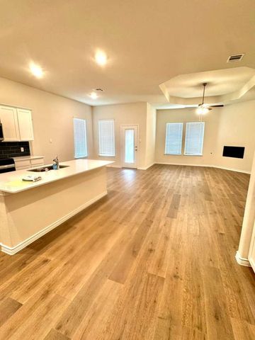 3628 Walnut Ridge Drive, Grand Prairie, TX 76065