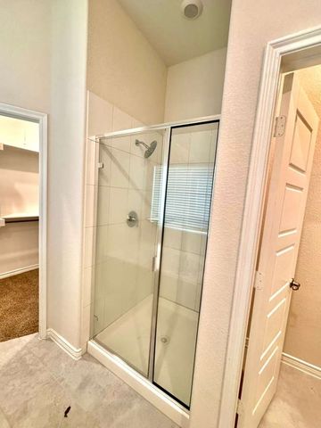 3628 Walnut Ridge Drive, Grand Prairie, TX 76065