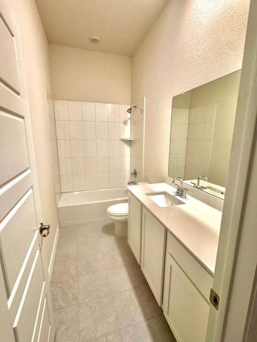 3628 Walnut Ridge Drive, Grand Prairie, TX 76065