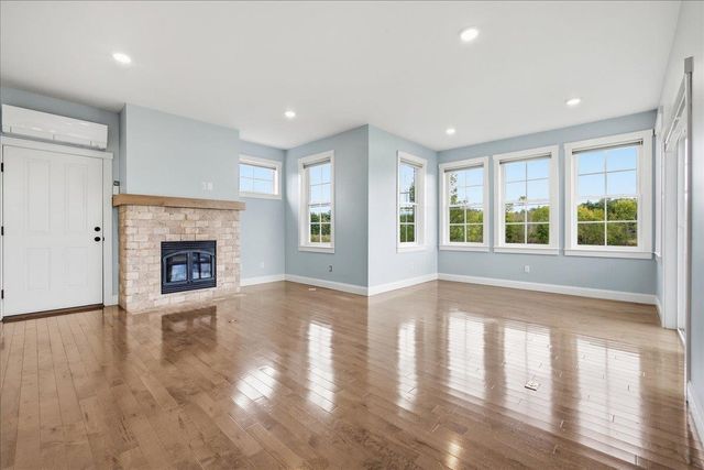 18 North Jefferson Road, South Burlington, VT 05403