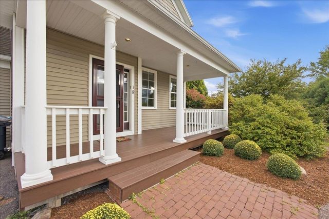 18 North Jefferson Road, South Burlington, VT 05403