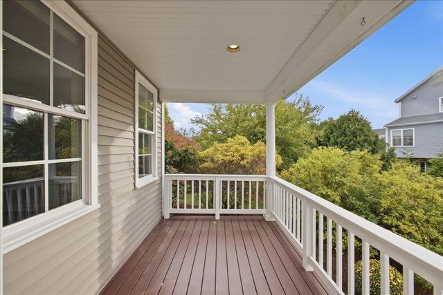 18 North Jefferson Road, South Burlington, VT 05403