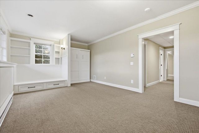 18 North Jefferson Road, South Burlington, VT 05403