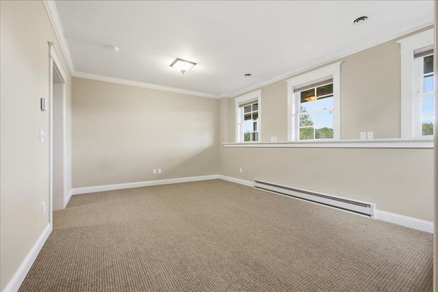 18 North Jefferson Road, South Burlington, VT 05403