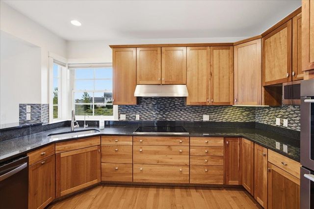 18 North Jefferson Road, South Burlington, VT 05403