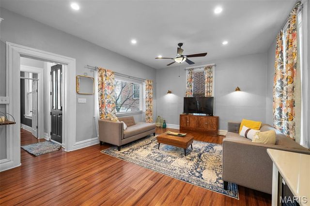 2029 Forest Avenue, St Louis, MO 63139