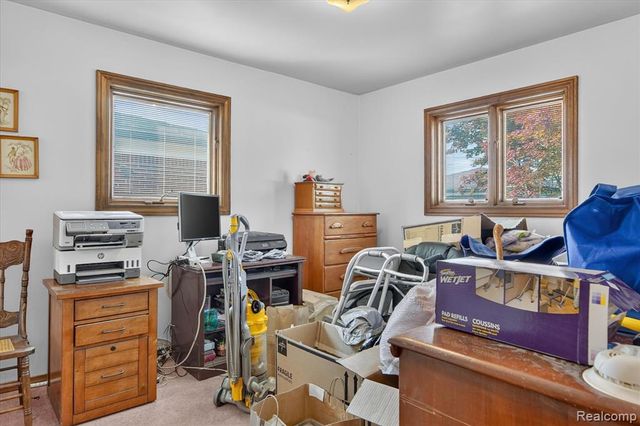 30046 Lisch Street, Gibraltar, MI 48173