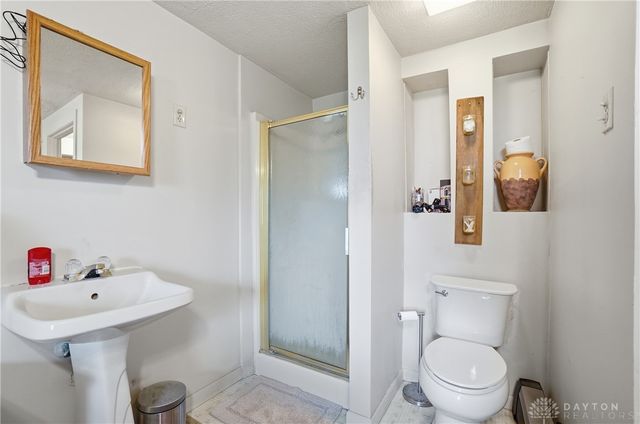 1796 W State Route 122, Lebanon, OH 45036