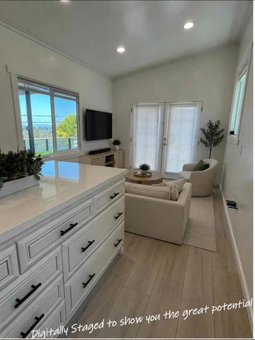 1068 Central, Hayward, CA 94542