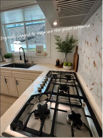 1068 Central, Hayward, CA 94542