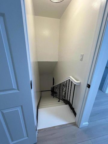 1068 Central, Hayward, CA 94542