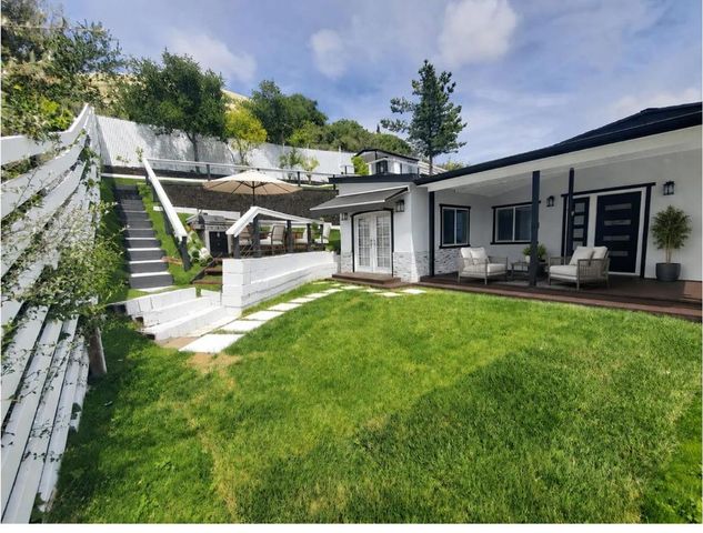 1068 Central, Hayward, CA 94542