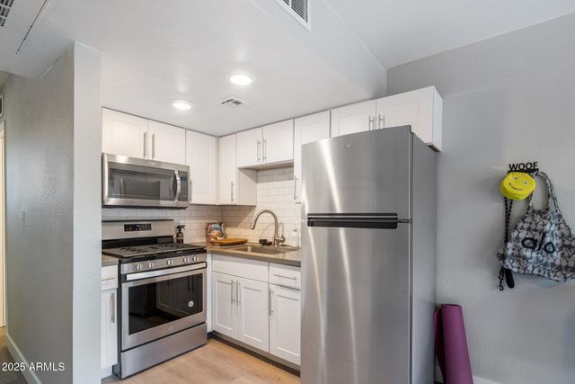 4025 N 40TH Street 36, Phoenix, AZ 85018