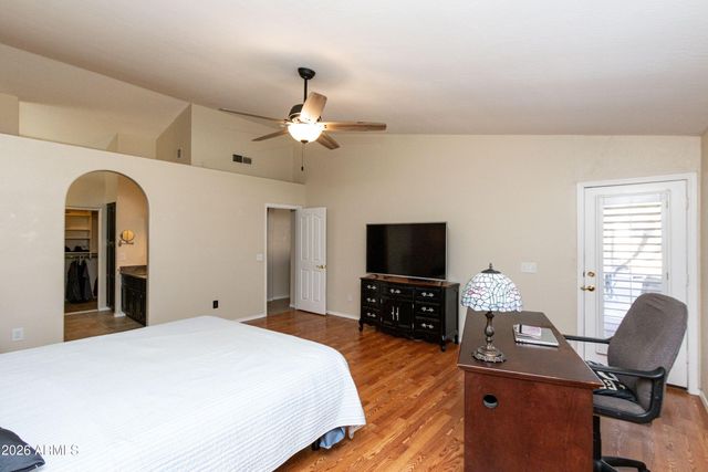 450 E MERRILL Avenue, Gilbert, AZ 85234