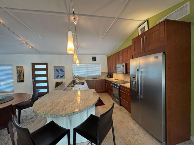2701 NE 27th Court, Fort Lauderdale, FL 33306