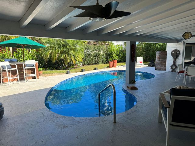 2701 NE 27th Court, Fort Lauderdale, FL 33306