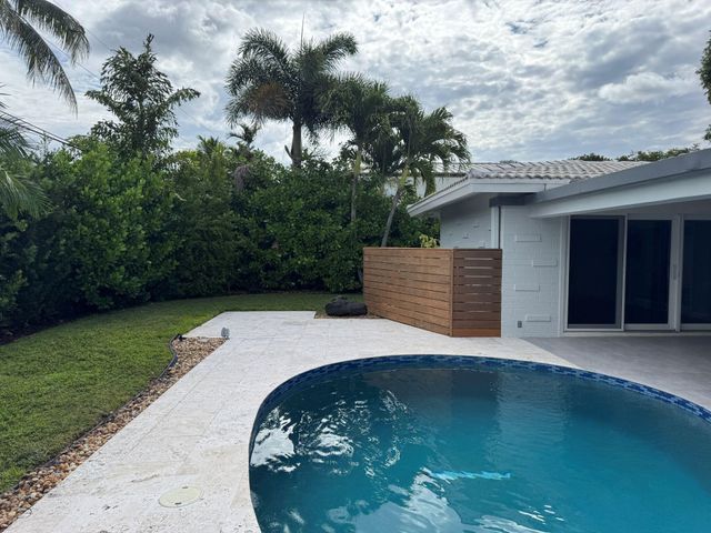 2701 NE 27th Court, Fort Lauderdale, FL 33306