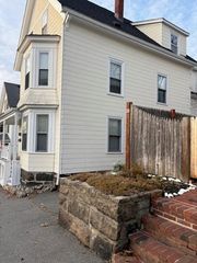 10 Judson 2F, Beverly, MA 01915