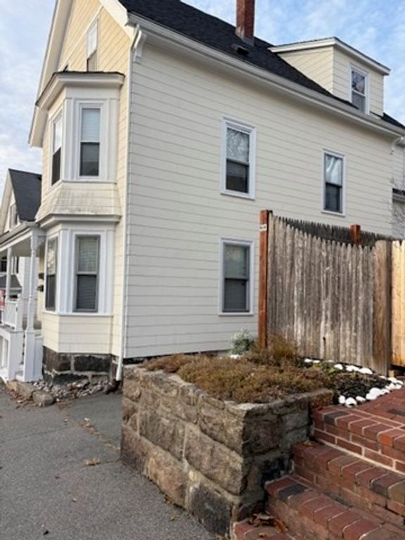 10 Judson 2F, Beverly, MA 01915