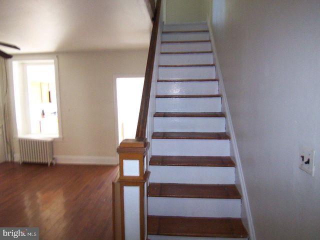 133 JAMESTOWN ST, Philadelphia, PA 19127