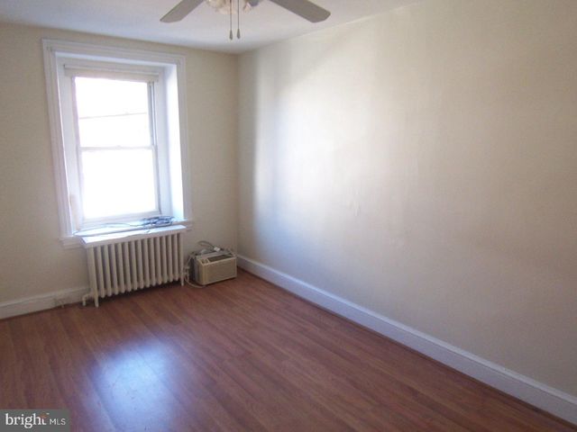 133 JAMESTOWN ST, Philadelphia, PA 19127