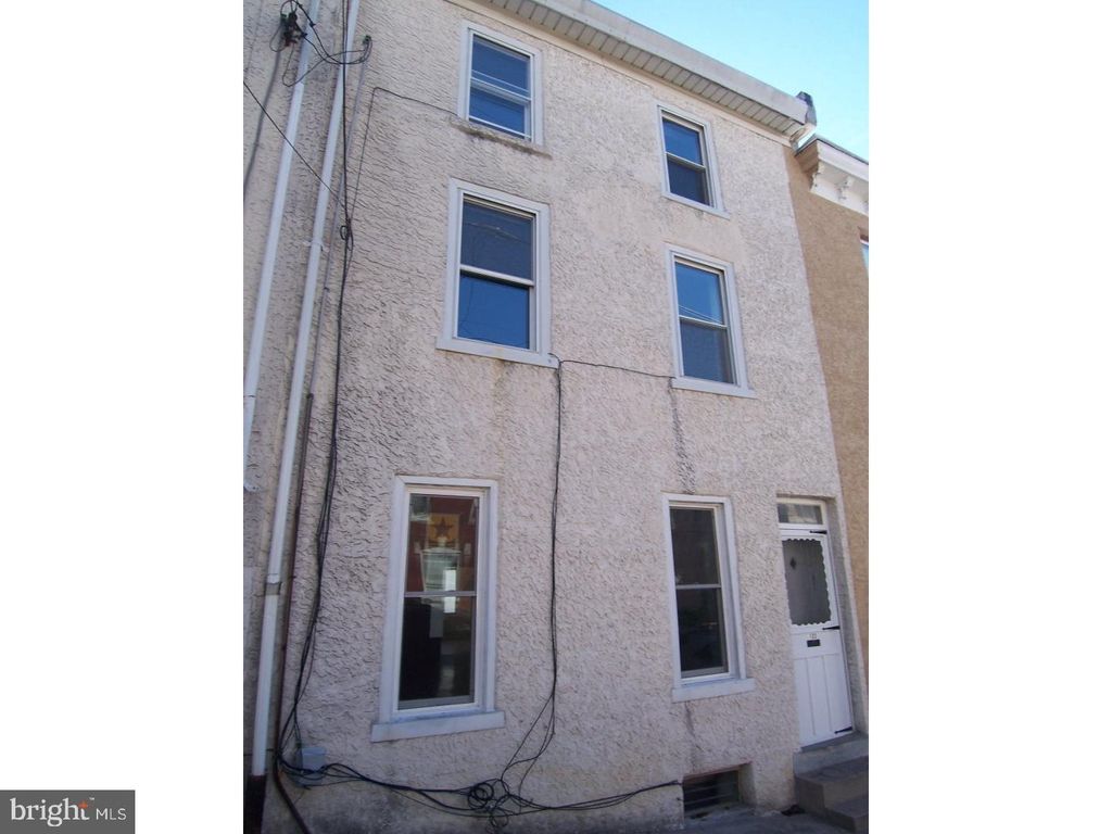 133 JAMESTOWN ST, Philadelphia, PA 19127