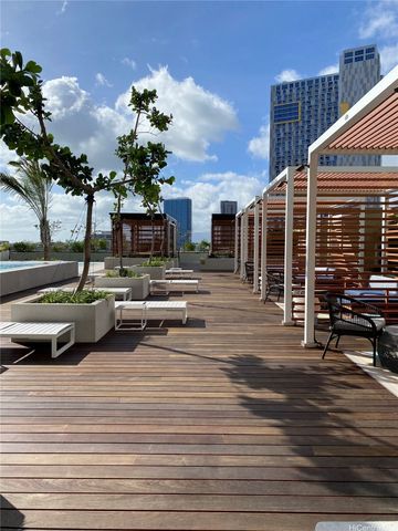 987 Queen Street 1717, Honolulu, HI 96814