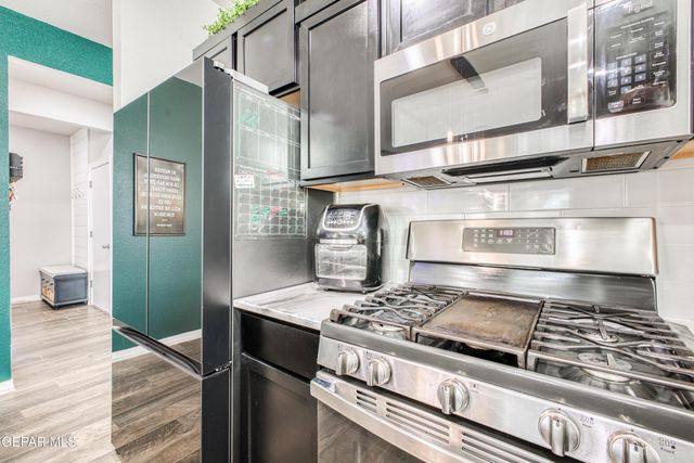 1621 SAM DOMINGUEZ Street, El Paso, TX 79928