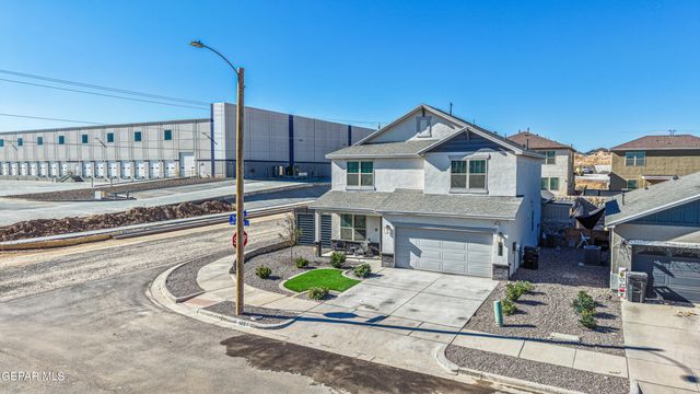 1621 SAM DOMINGUEZ Street, El Paso, TX 79928