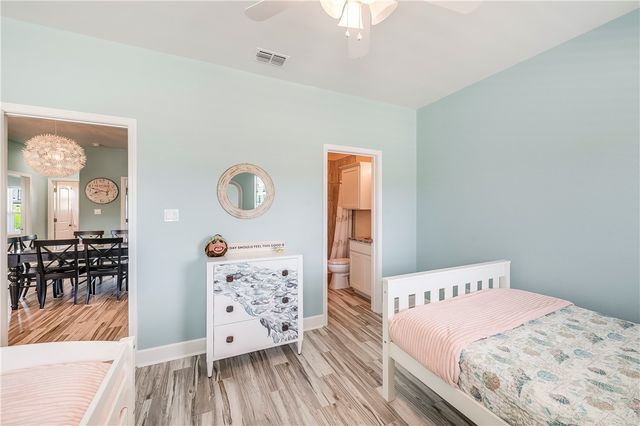 1726 S 11th St 108, Port Aransas, TX 78373