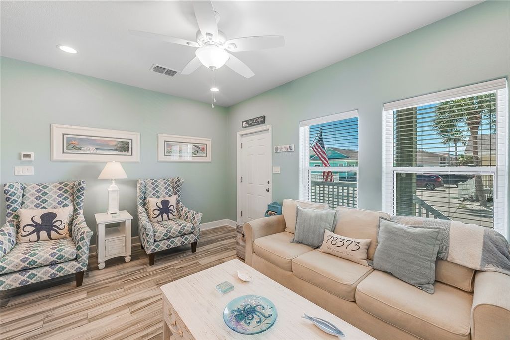 1726 S 11th St 108, Port Aransas, TX 78373 — photo 4