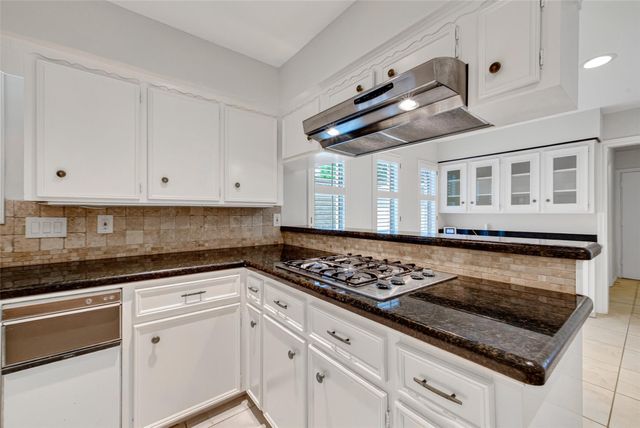6222 Creekbend Drive, Houston, TX 77096