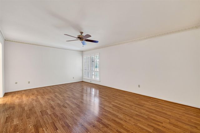 6222 Creekbend Drive, Houston, TX 77096