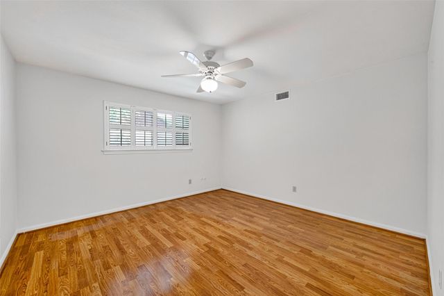 6222 Creekbend Drive, Houston, TX 77096