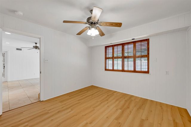 6222 Creekbend Drive, Houston, TX 77096