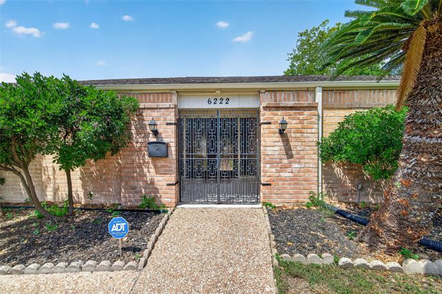 6222 Creekbend Drive, Houston, TX 77096
