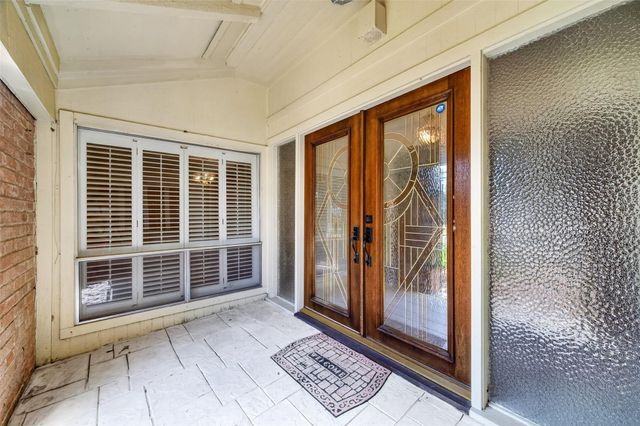 6222 Creekbend Drive, Houston, TX 77096