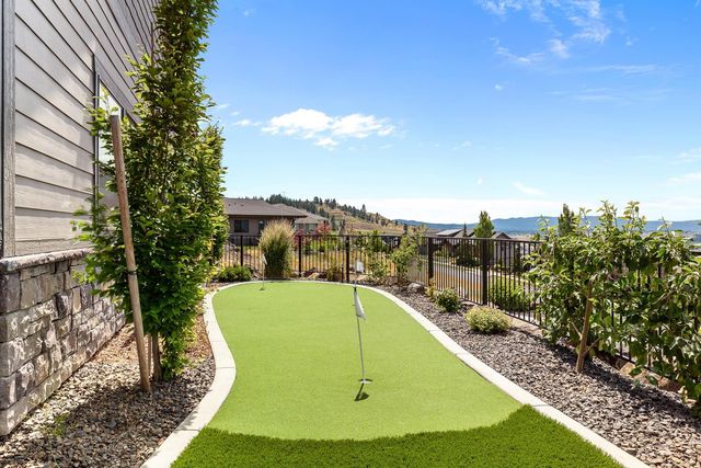 250 N Legend Tree Dr, Liberty Lake, WA 99019