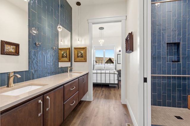 250 N Legend Tree Dr, Liberty Lake, WA 99019