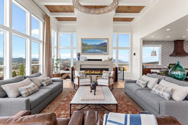 250 N Legend Tree Dr, Liberty Lake, WA 99019